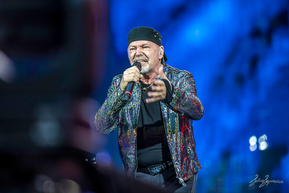 I concerti di Vasco Rossi slittano al 2022
