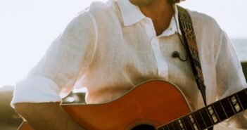 Beca presenta il video live  “Sunset Liveset at Portus, Viareggio”