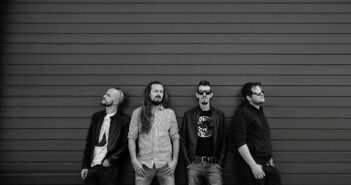 “Africa” è il nuovo singolo degli Hotel Monroe